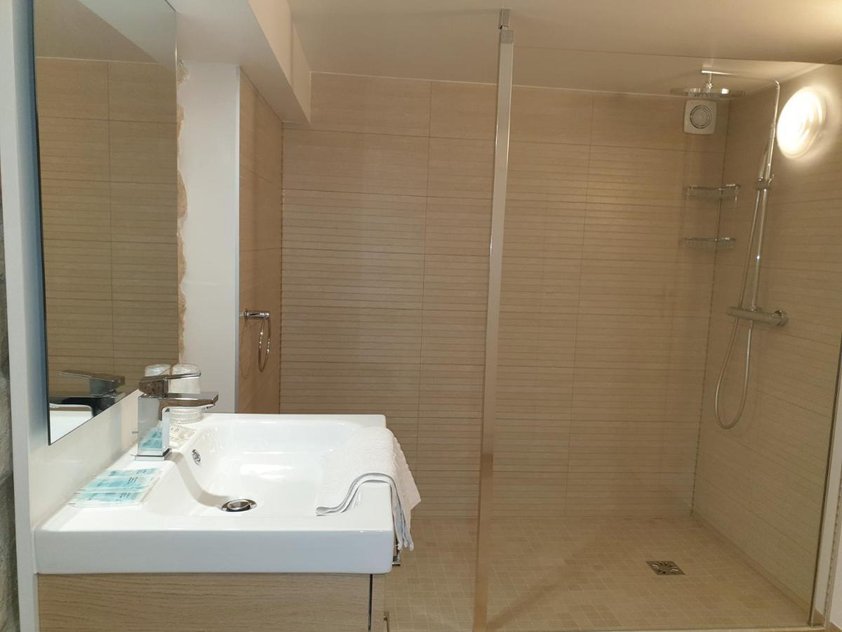 Hotel Capfun Le Saint Germain, Paris Eksteriør bilde